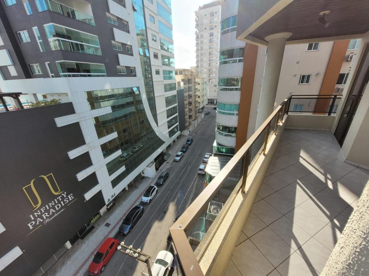 Apartamento 200 Metros Da Praia 03 Quartos Com Ar Condicionado - Meia Praia - Itapema Exteriör bild